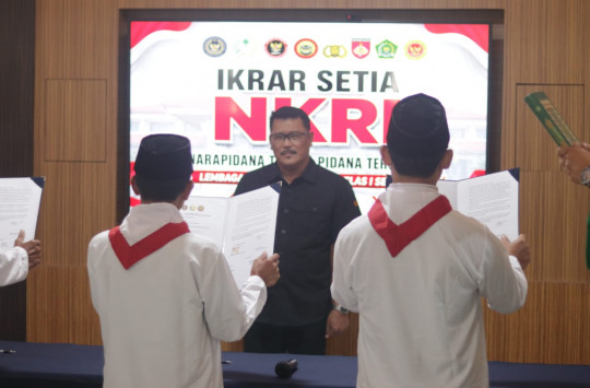 Tiga Napiter Eks-JI Ucapkan Ikrar Setia kepada NKRI di Lapas Semarang